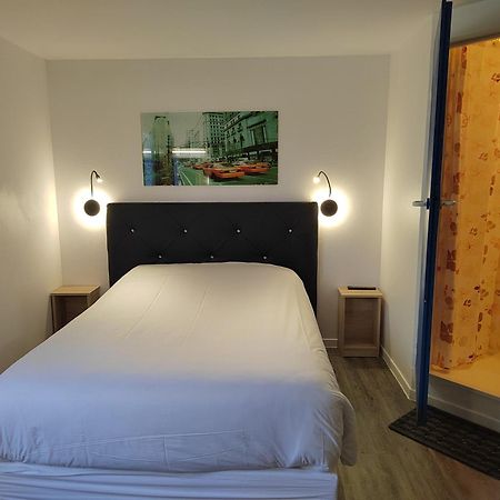 Fasthotel Paris Ouest Bouafle エクステリア 写真