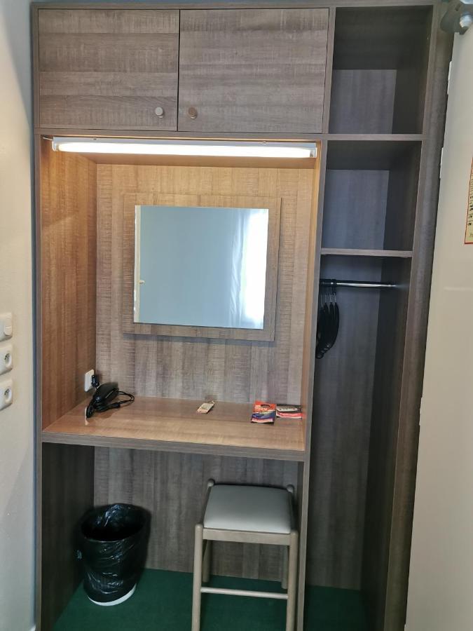 Fasthotel Paris Ouest Bouafle エクステリア 写真