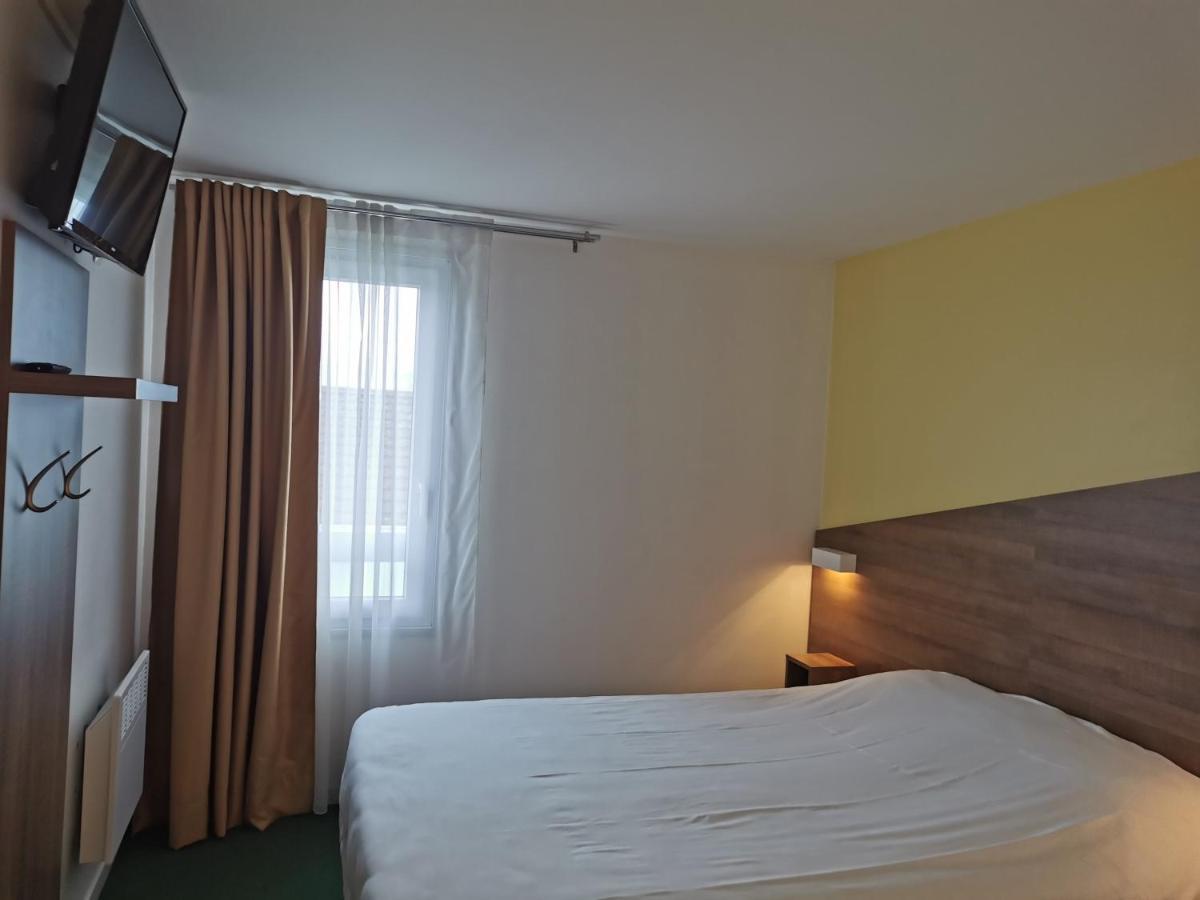 Fasthotel Paris Ouest Bouafle エクステリア 写真