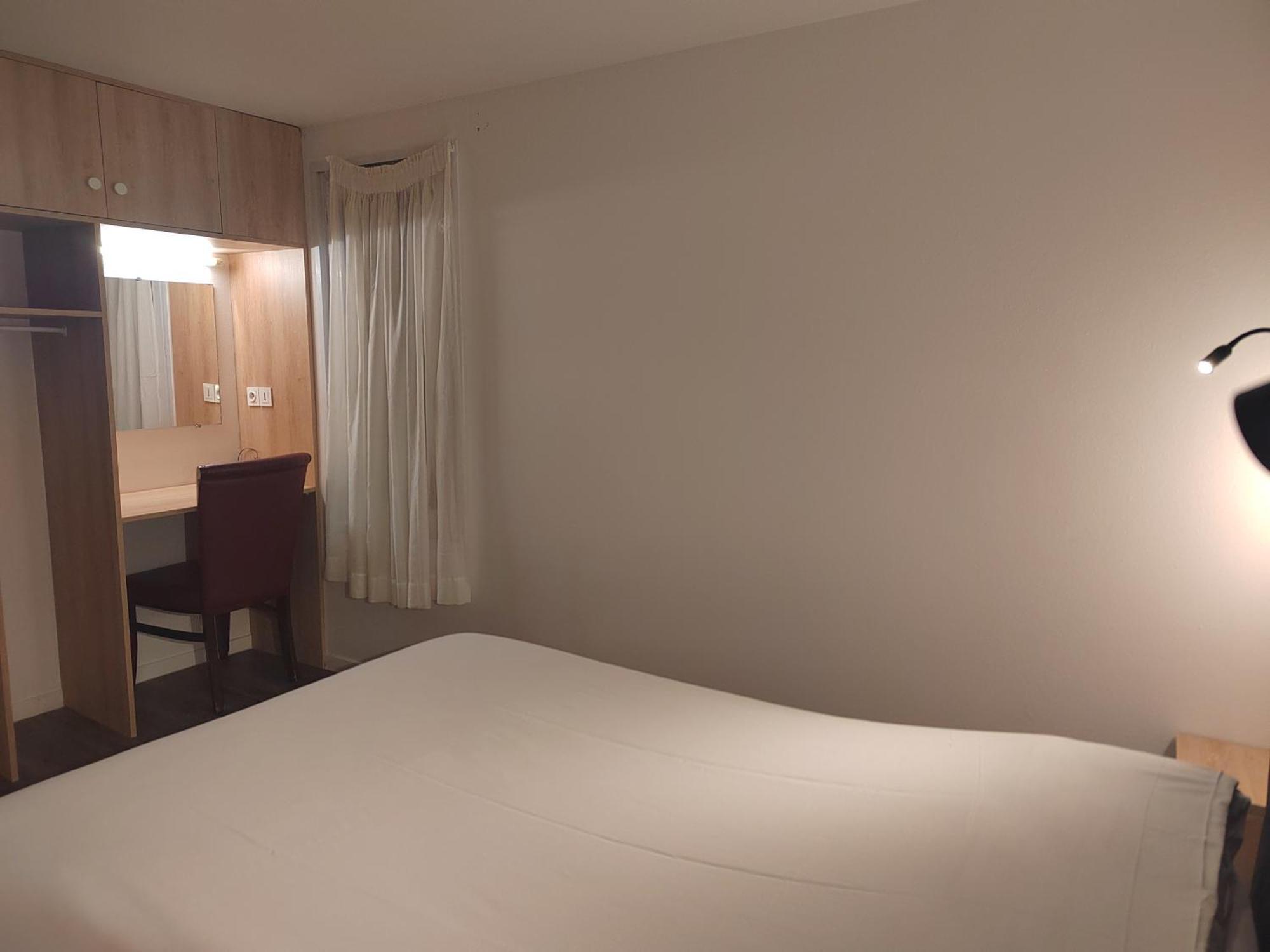 Fasthotel Paris Ouest Bouafle エクステリア 写真