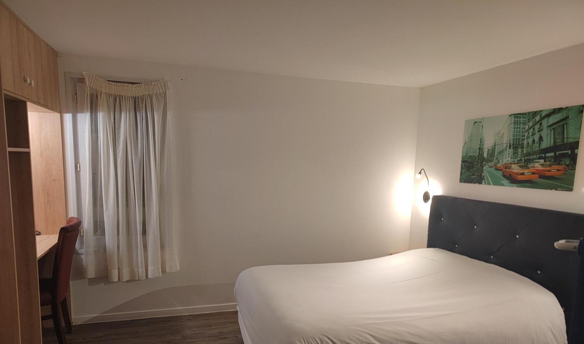 Fasthotel Paris Ouest Bouafle エクステリア 写真