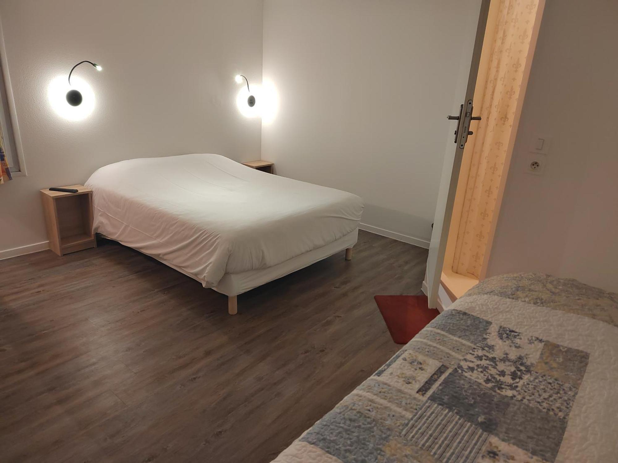 Fasthotel Paris Ouest Bouafle エクステリア 写真