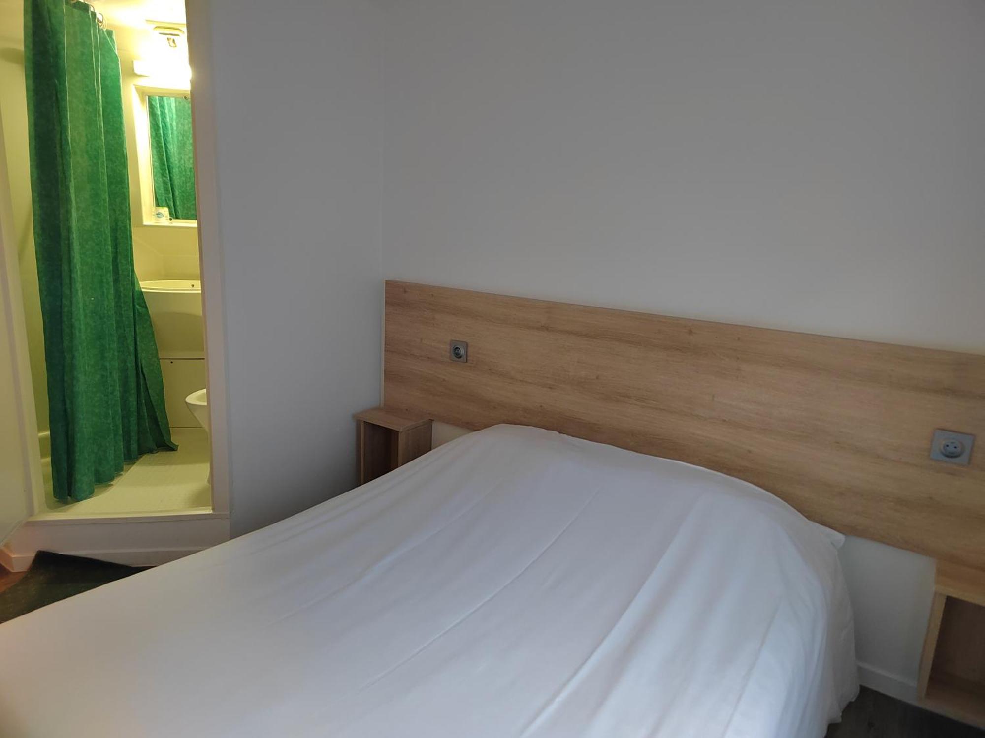 Fasthotel Paris Ouest Bouafle エクステリア 写真