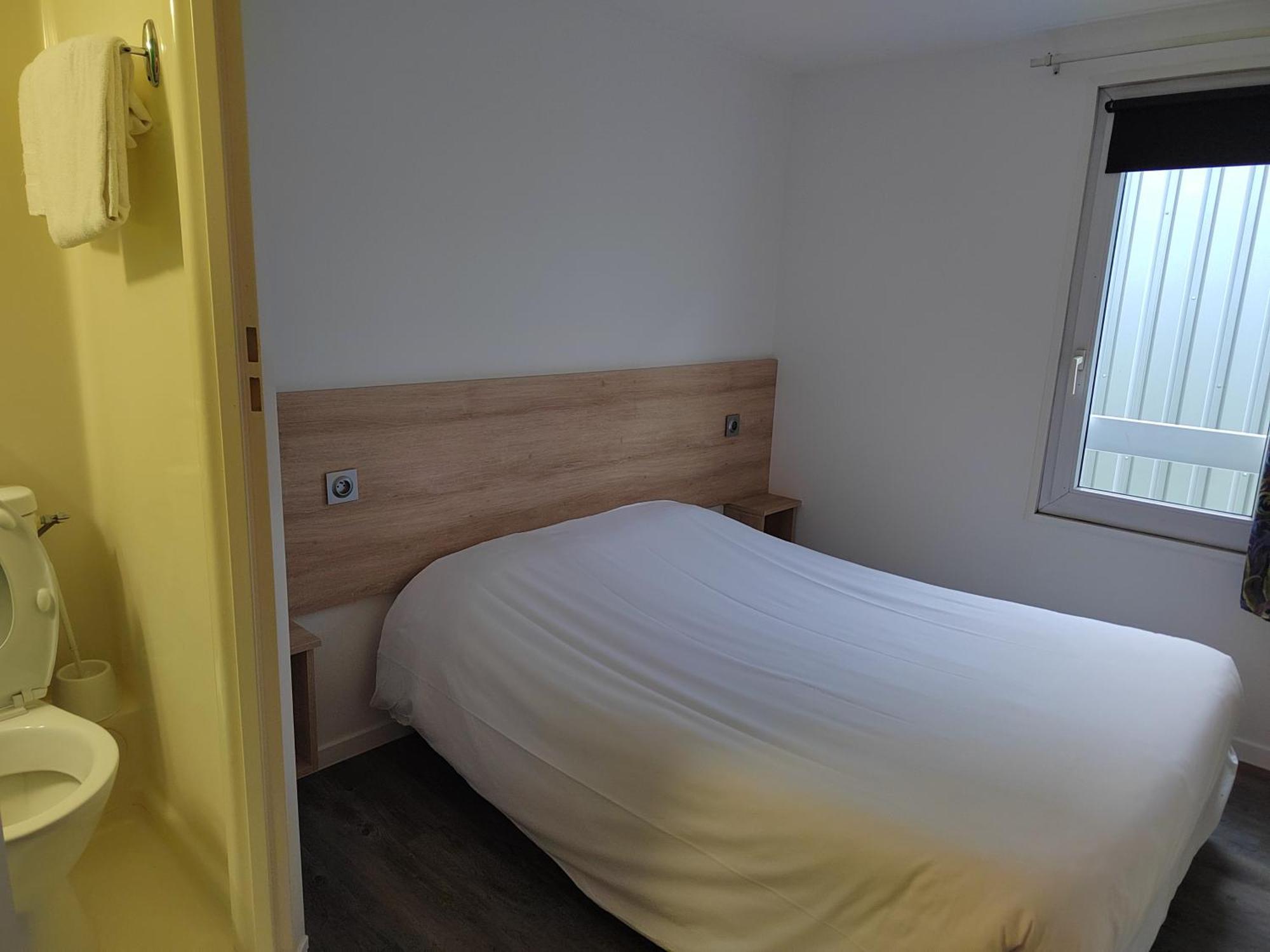 Fasthotel Paris Ouest Bouafle エクステリア 写真