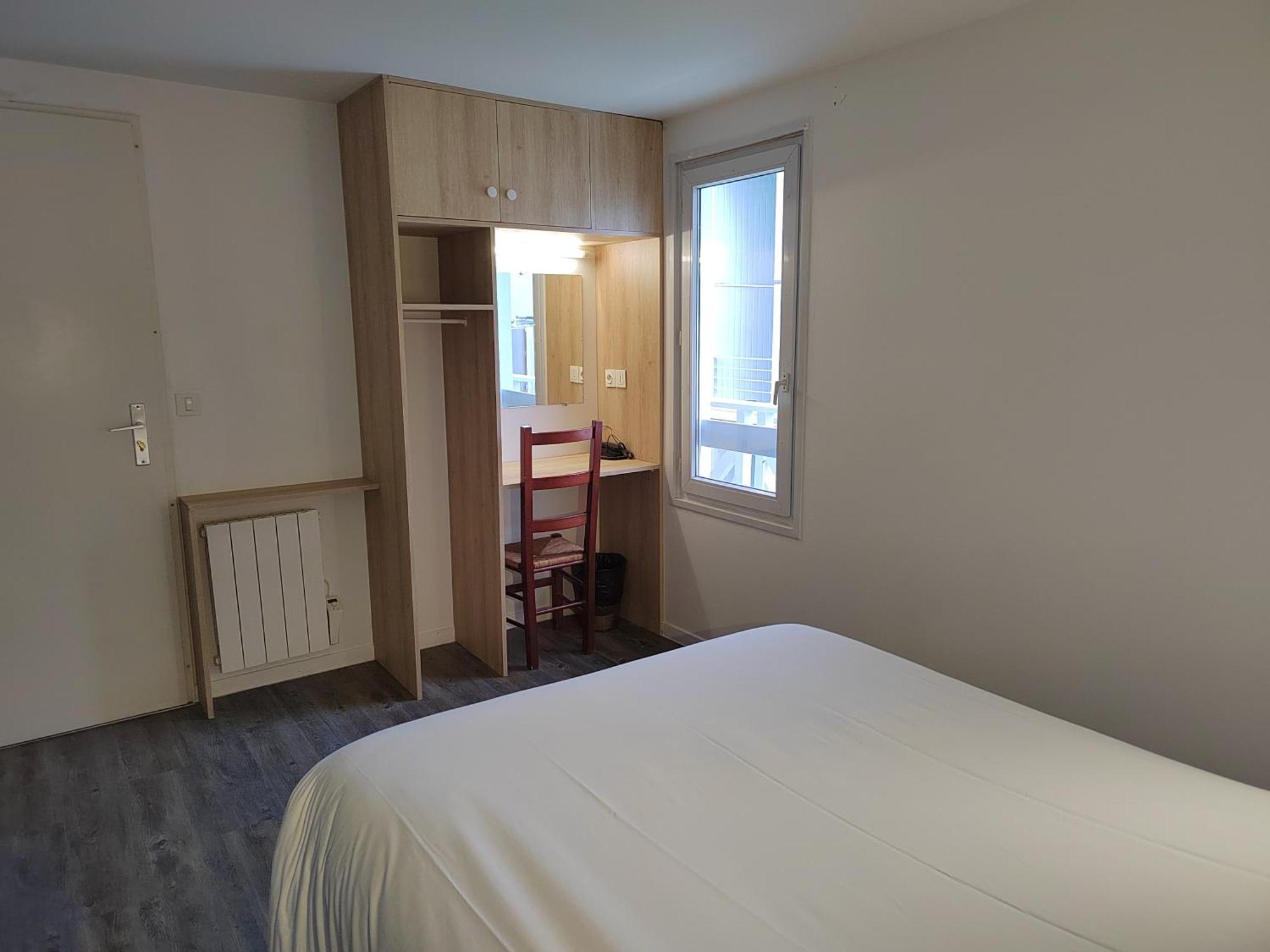 Fasthotel Paris Ouest Bouafle エクステリア 写真